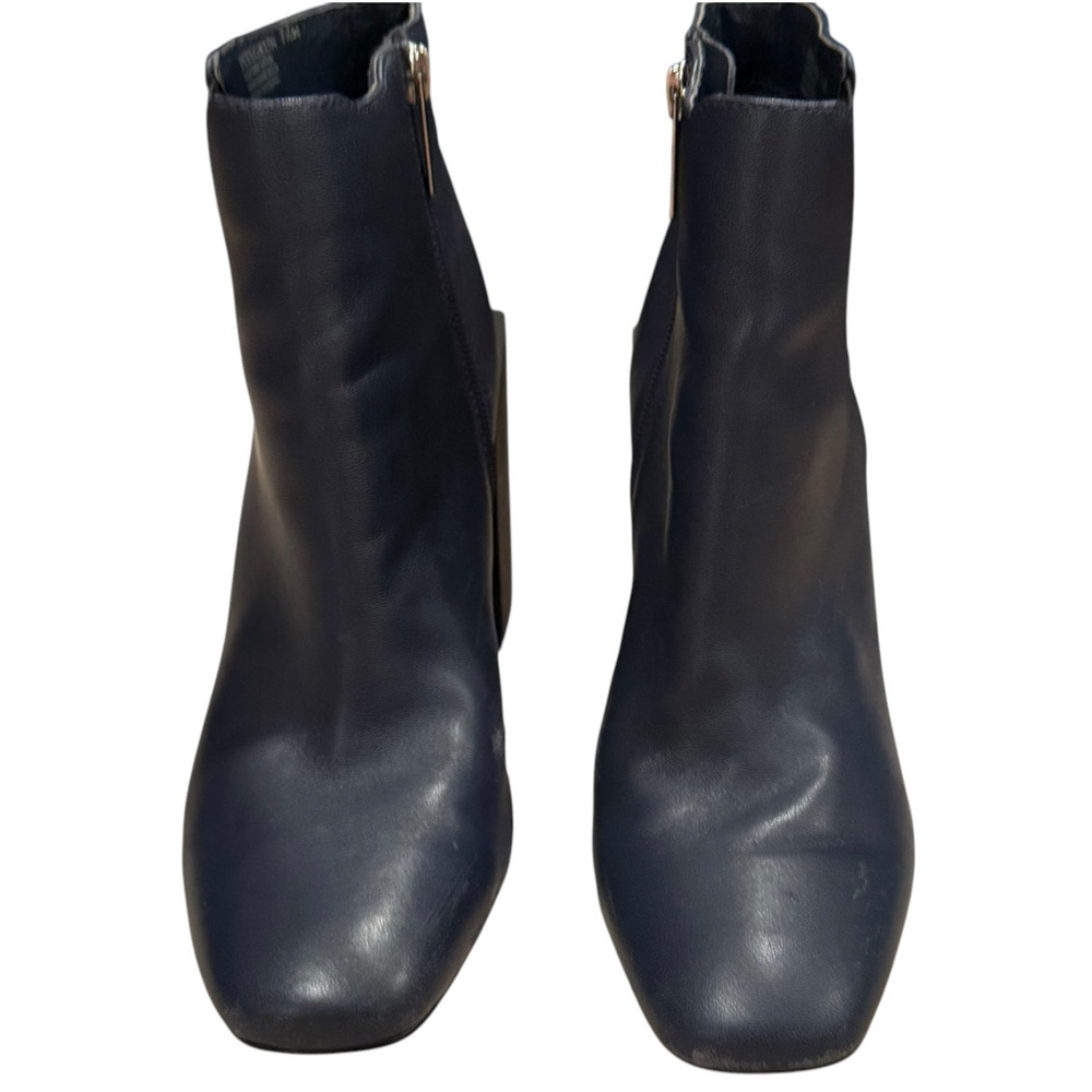 Halston Heritage Leather Boots Ankle Booties Block Heel Size 7.5 3.5'' Heel Navy - Picture 7 of 8